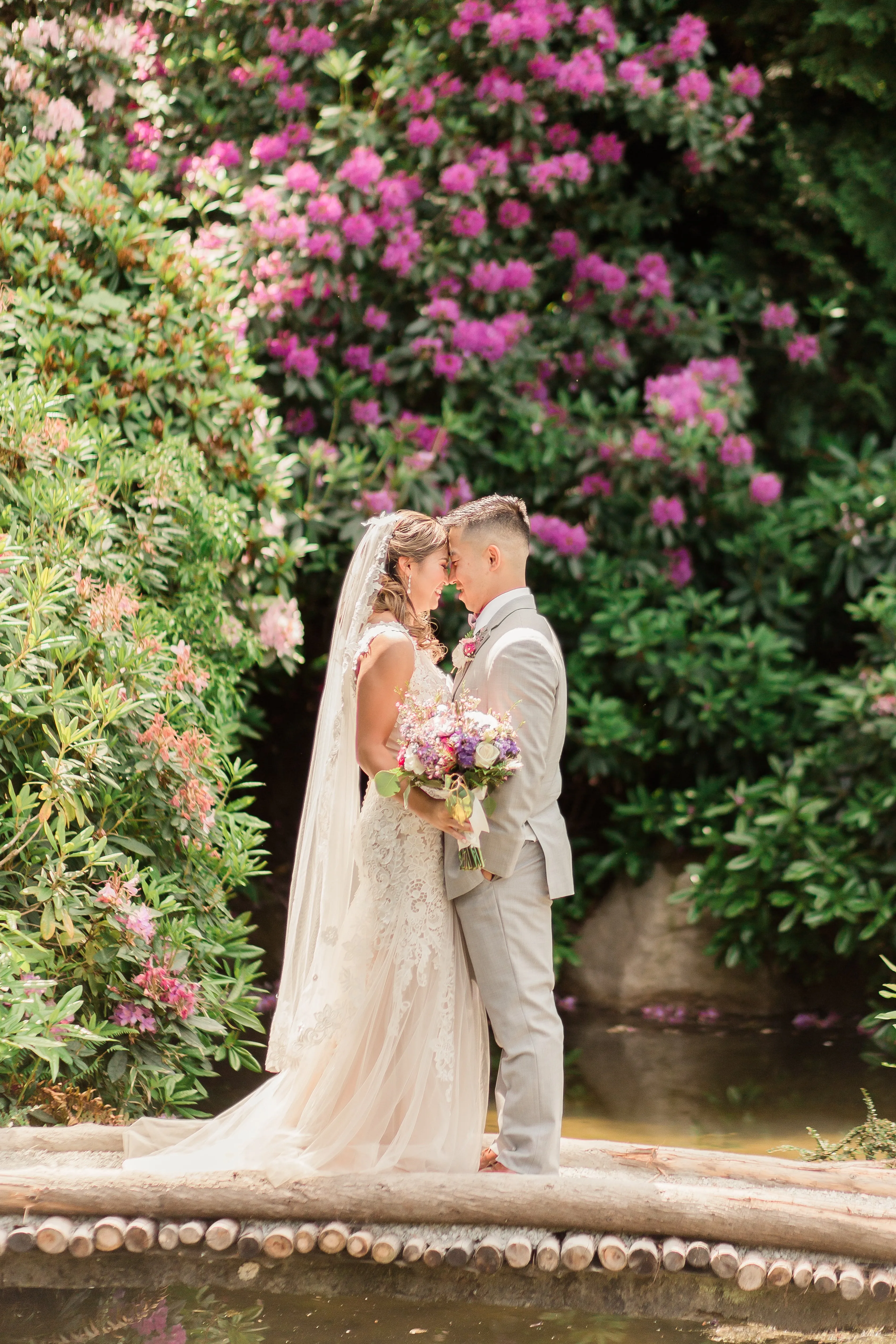Waltz Bridal Lace Veil (#Keta)
