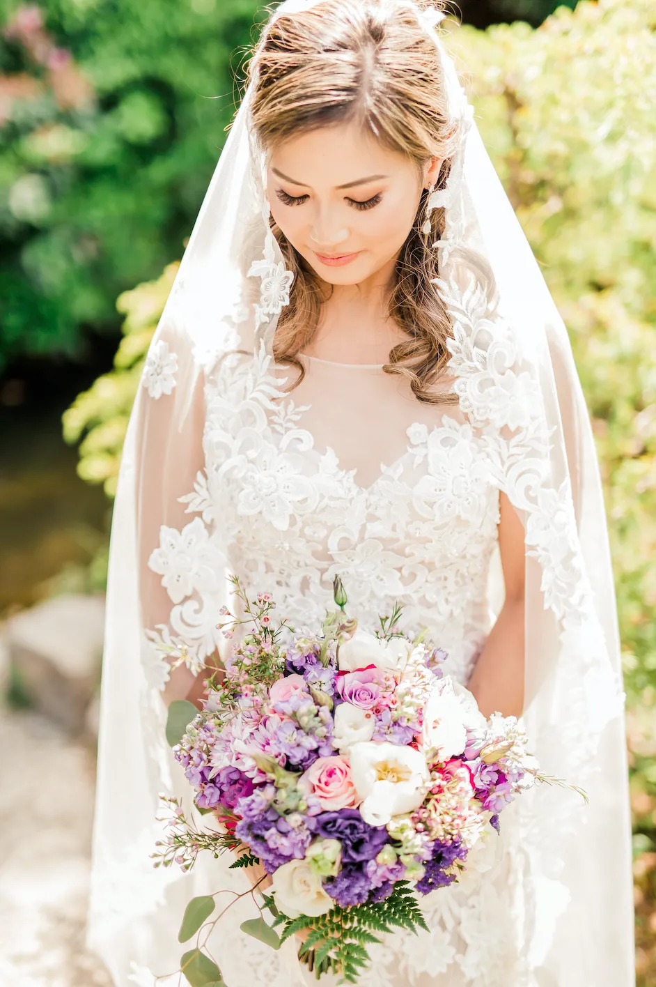 Waltz Bridal Lace Veil (#Keta)