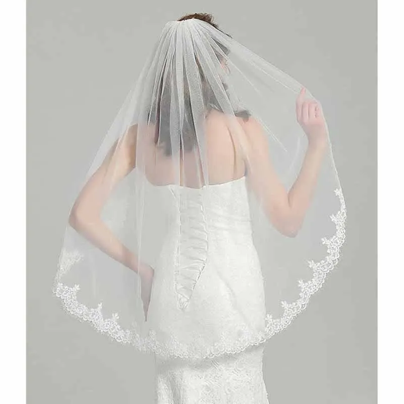 Wedding Bridal Veil with Comb Lace Applique Edge Veil