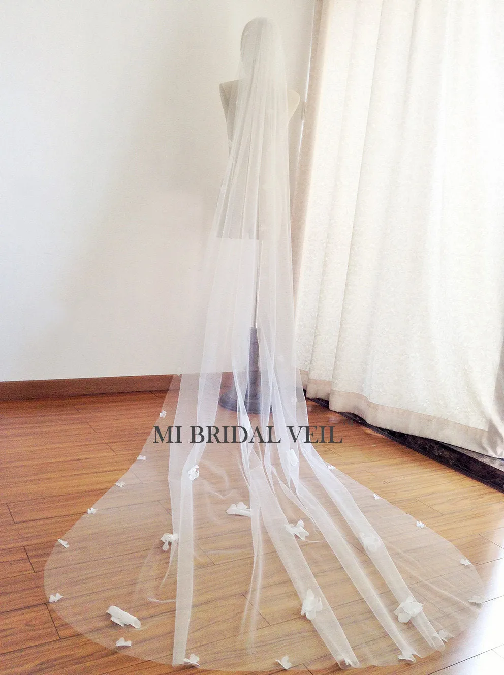 Wedding Veil with Flower, Beach Boho Petal Bridal Veil, Hand Sew Flower Mi Bridal