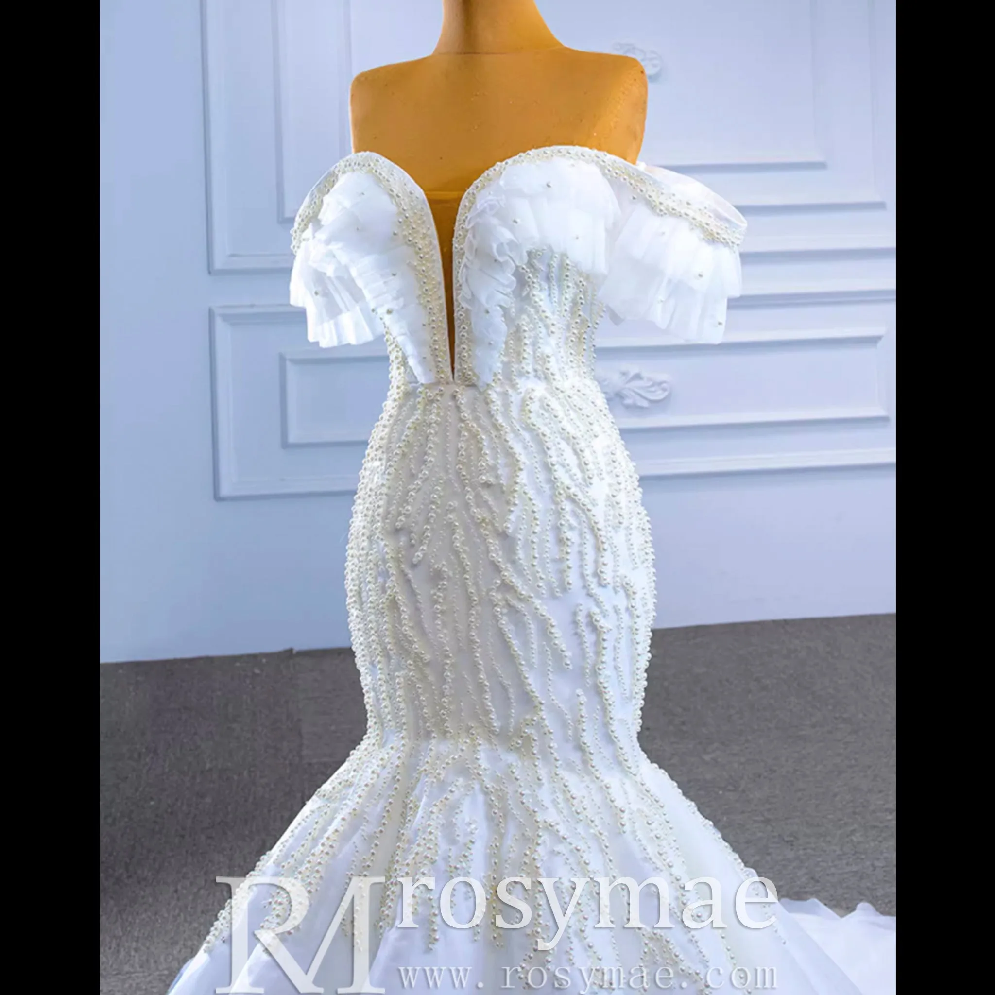White Trumpet Tulle Off the Shoulder Pearls Wedding Dress