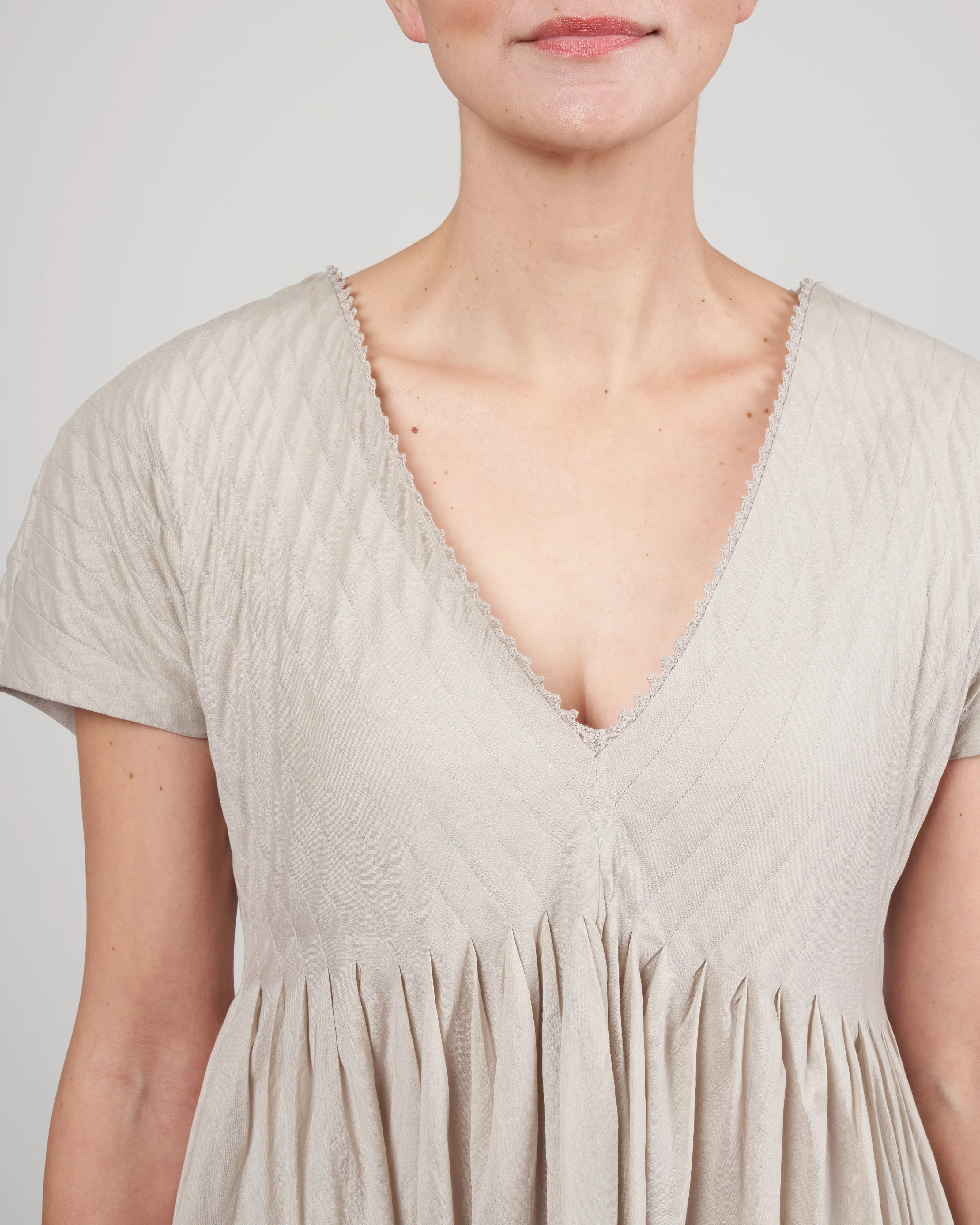 zeeland dress - dove